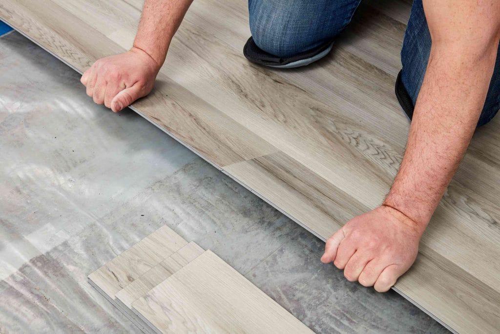 easy install plank vinyl flooring 1822808 06 3bb4422ca1bd49b080bfa73bce749acc scaled 1