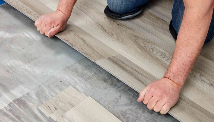 easy install plank vinyl flooring 1822808 06 3bb4422ca1bd49b080bfa73bce749acc scaled 1